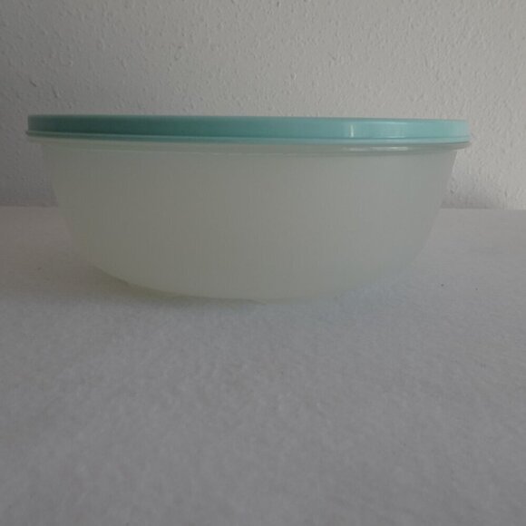 Tupperware Colander Strainer Bowl 1835-3 Flow Thru Sheer Mint Lid 1836-1 Vintage - Picture 3 of 11